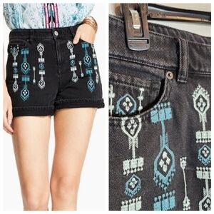 INC Boho Embroidered Black Stretch Denim shorts. Size 8 or 29.